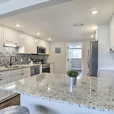 Pet-Friendly Gulfport Home Less Than 2 Mi To Beach St. Petersburg Extérieur photo